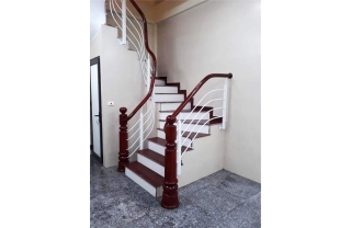 Cầu thang sắt tay vịn gỗ MDS01